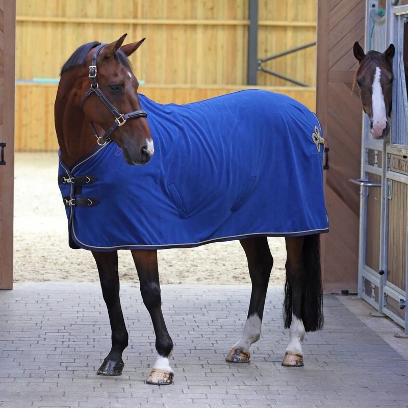 Shires Deluxe Fleece Show Rug, Navy, 5’6″-7’0″