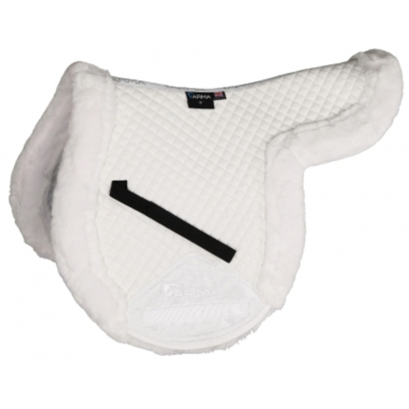 Shires ARMA Supafleece Rimmed Shaped Pad